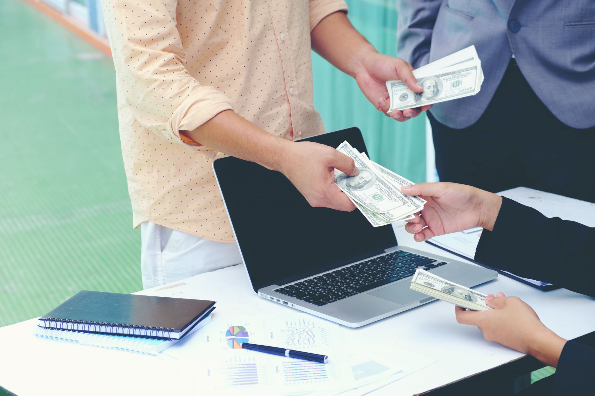 證件借款需要提供哪些證件？